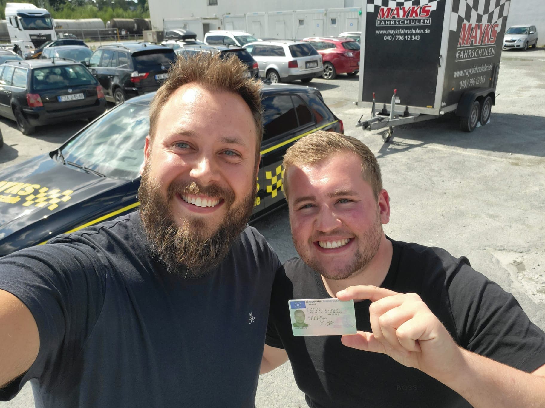 Bestandene Prüfung bei Mayks Fahrschulen Hamburg #5